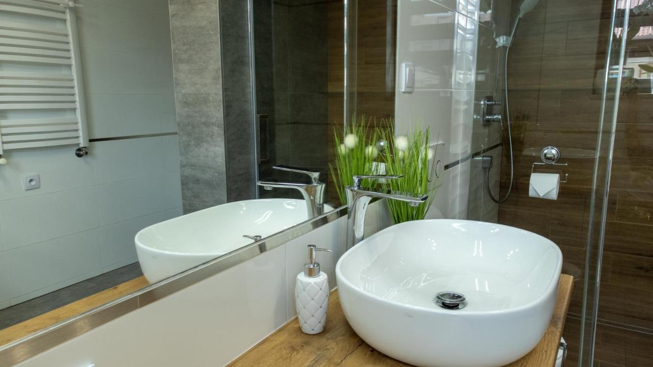 Wlodarska 4A Apartament Premium Krasków Eksteriør bilde